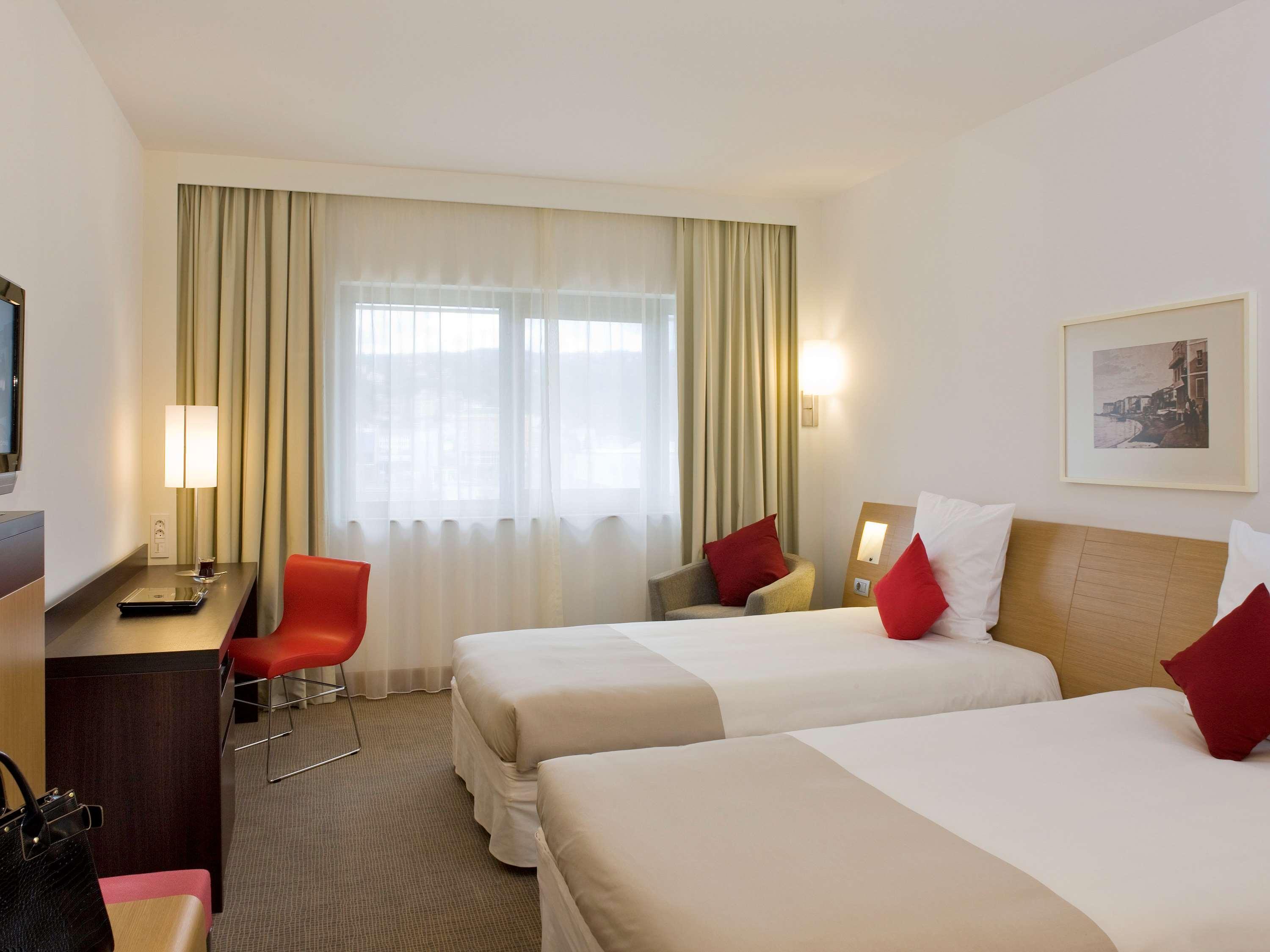 Novotel Liverpool Centre Esterno foto