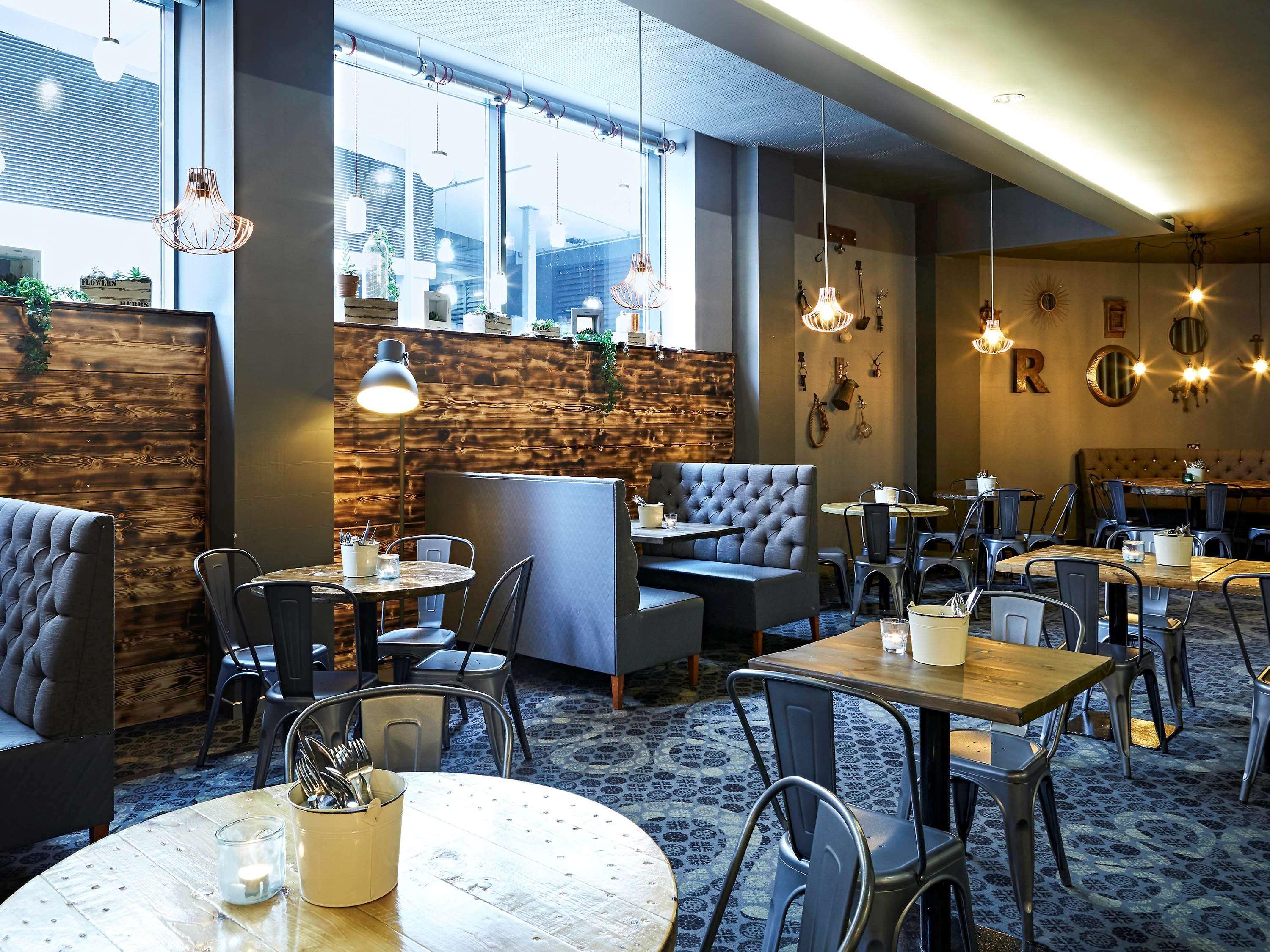 Novotel Liverpool Centre Esterno foto