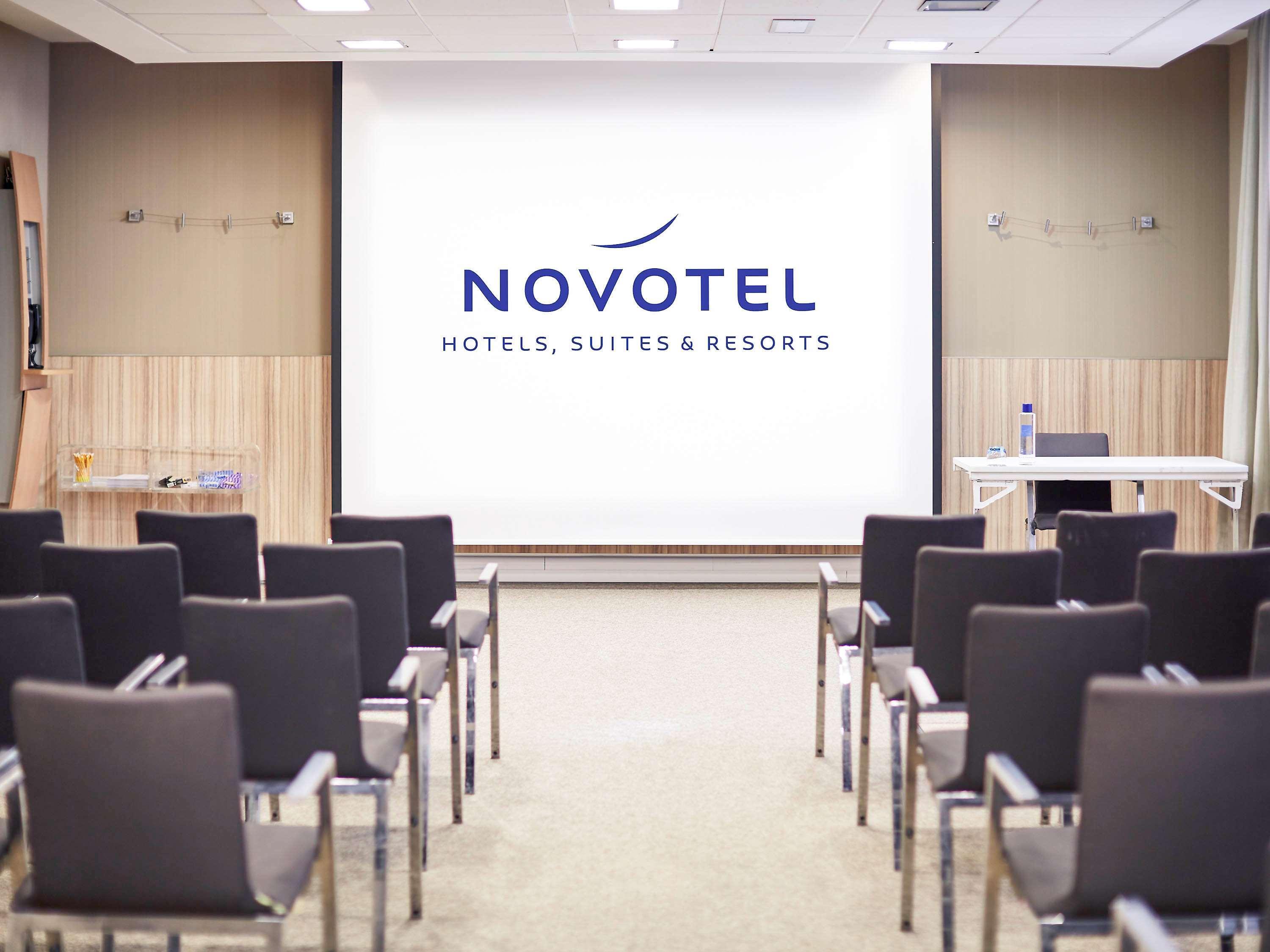 Novotel Liverpool Centre Esterno foto