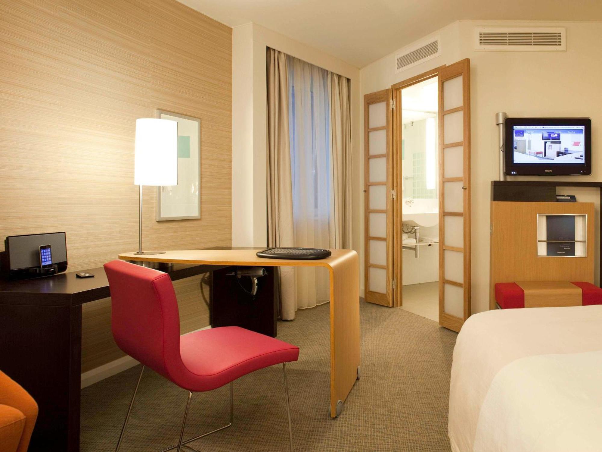 Novotel Liverpool Centre Esterno foto
